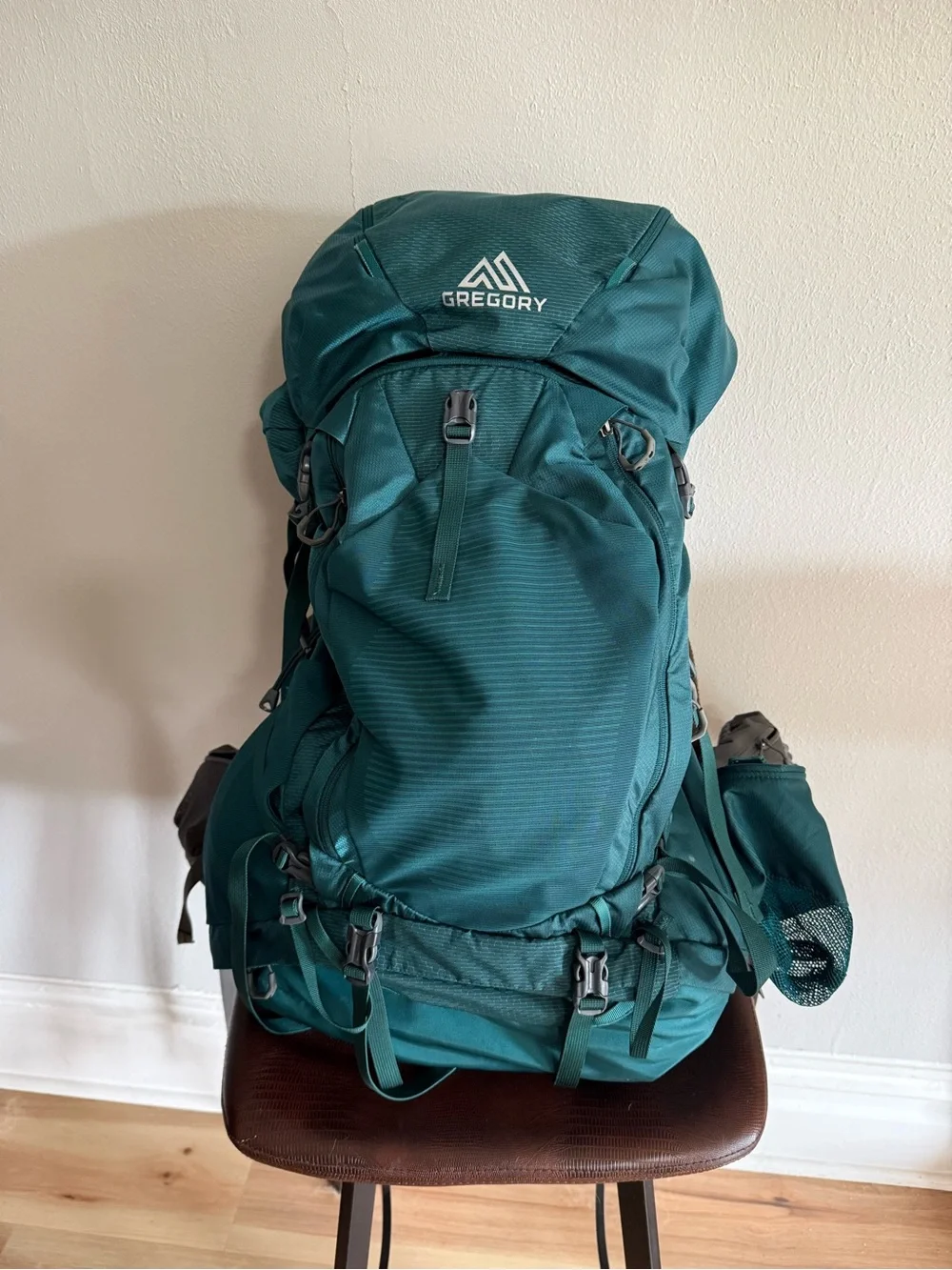Gregory Deva 60L Teal Green Woman’s Hiking Backpack